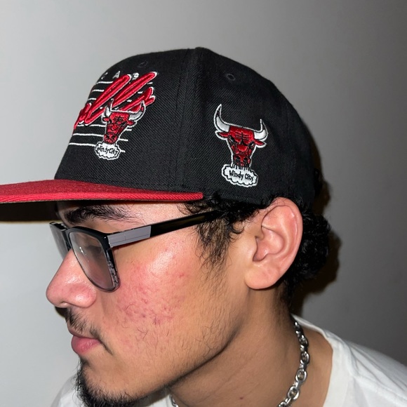 Chicago Bulls Hardwood Classic 47 Brand Adjustable Snapback red black and white - Picture 2 of 3